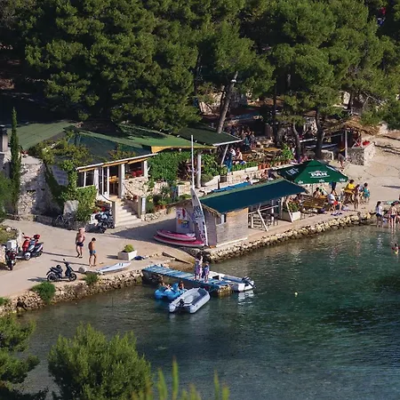 Two-Bedroom Holiday Home Jezera With A Fireplace 05 Jezera