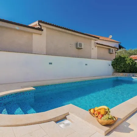 Holiday home Two-Bedroom Holiday Home Jezera With A Fireplace 05 *