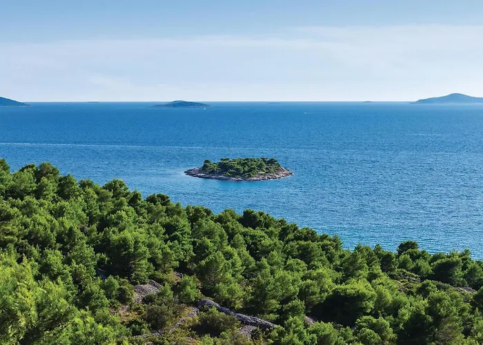 Two-bedroom With A Fireplace 05 *