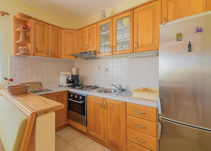 Сasa de vacaciones Two-bedroom With A Fireplace 05 *