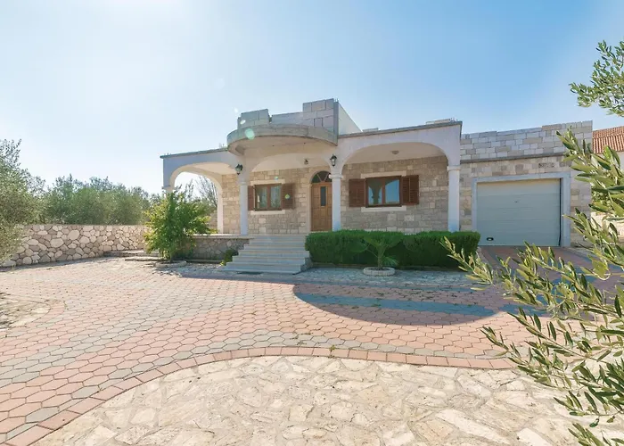 Two-bedroom With A Fireplace 05 Jezera