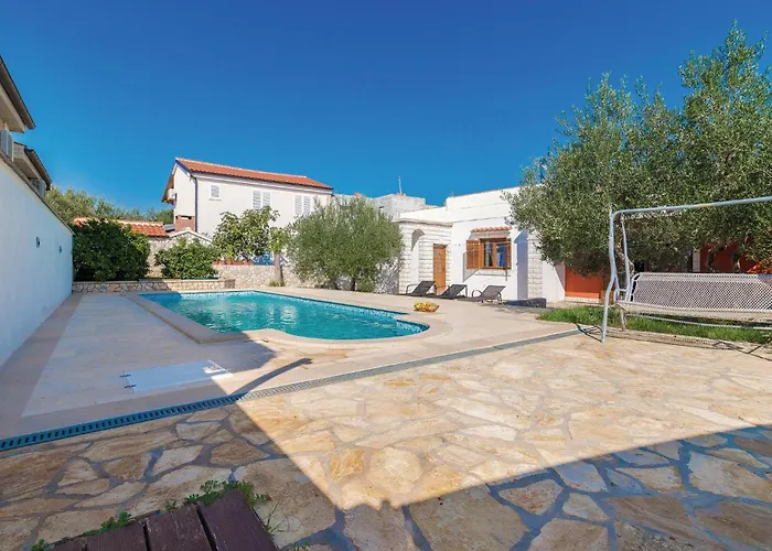 Two-bedroom With A Fireplace 05 度假居